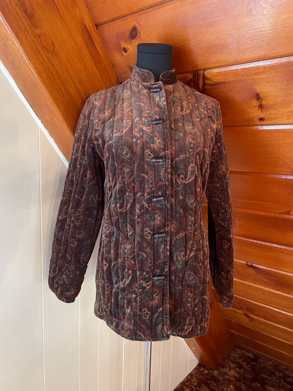 Vintage 70s Velvet Brown Paisley Quilted Jacket sz S